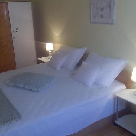 Apartment Nada Povlja  Extérieur photo