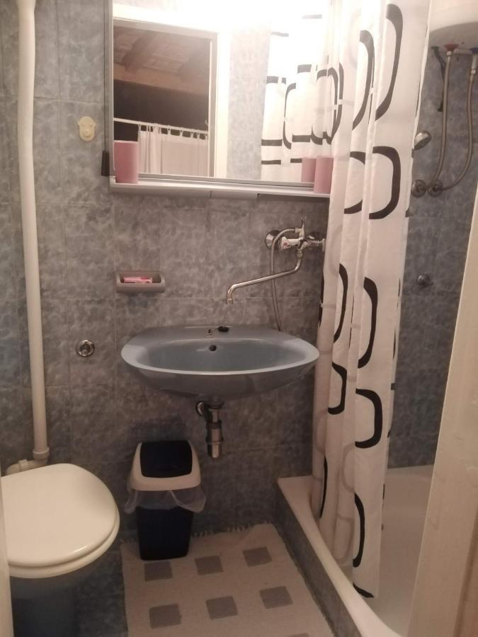 Apartment Nada Povlja  Extérieur photo
