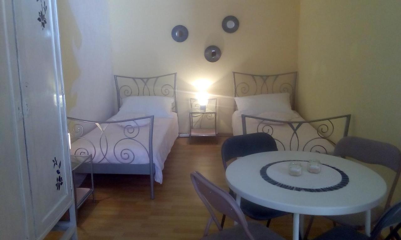 Apartment Nada Povlja  Extérieur photo